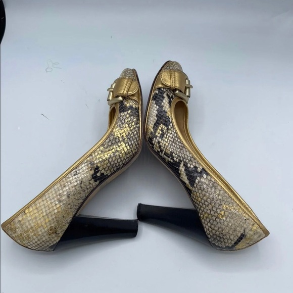 Michael Kors gold color pump shoes - Picture 6 of 6